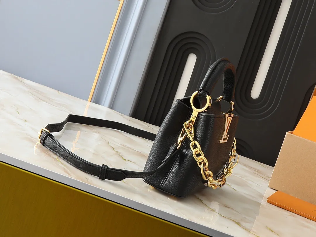 All Categories Official Website "Brand Women's Bags" Women's Bags 💙 LV 2024 New LV Crossbody Bag