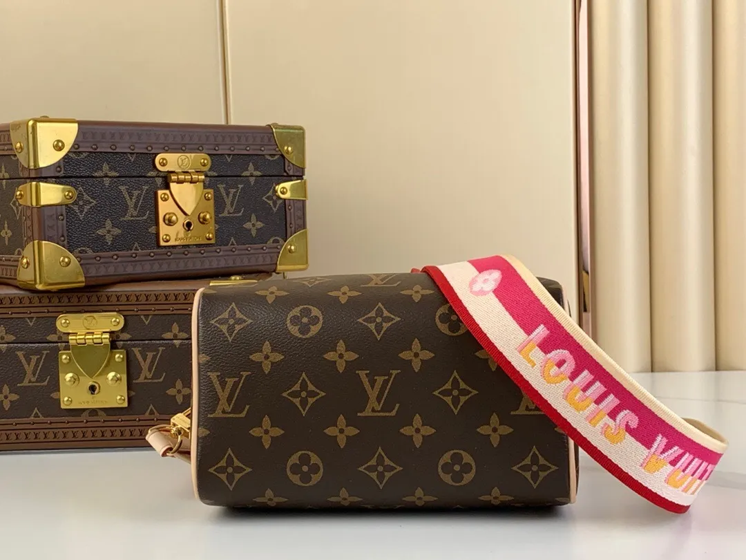 All categories 💚 Authentic bags 💚 LV 2024 official website new LV crossbody bag