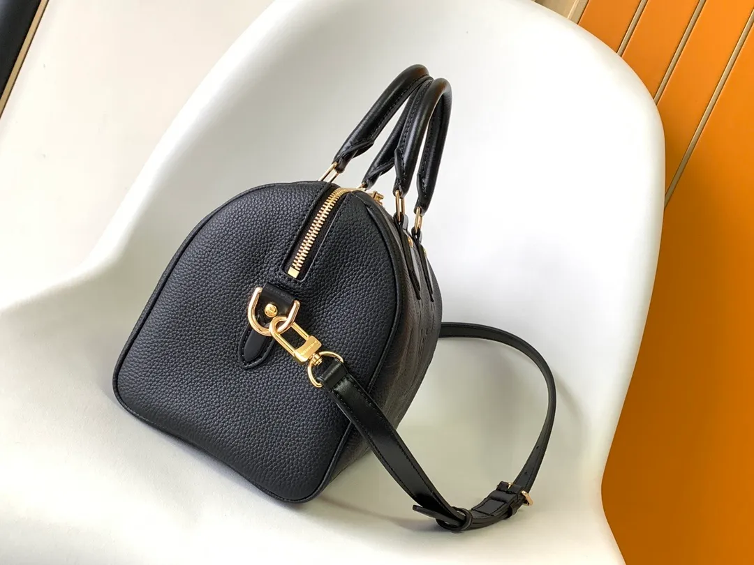All Categories Official Website "Brand Women's Bags" Women's Bags 💙 LV 2026 New LV Crossbody Bag