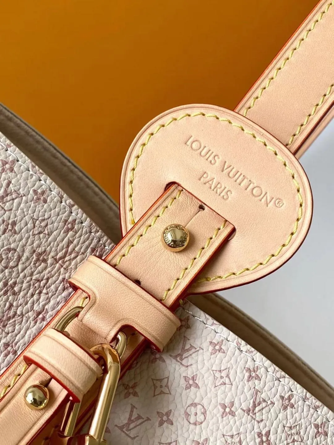 All Categories Official Website "Brand Women's Bags" Women's Bags 💙 LV 2025 New LV Crossbody Bag
