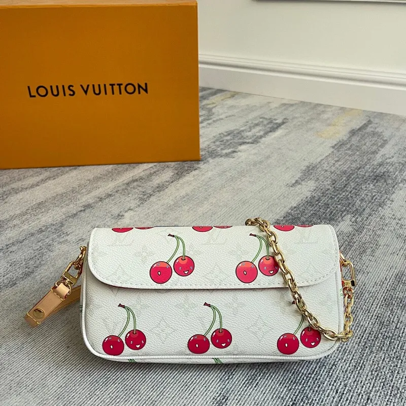 All Categories Official Website "Brand Women's Bags" Women's Bags 💙 LV 2025 New LV Crossbody Bag
