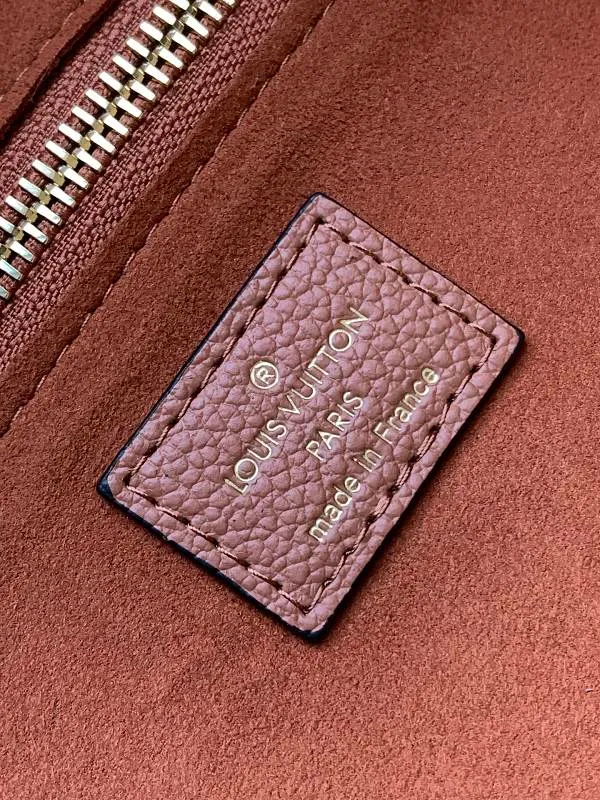 All categories Official website "Brand Women's Bags" Women's Bags 💙 LV 2026 new LV hand-held crossbody bag