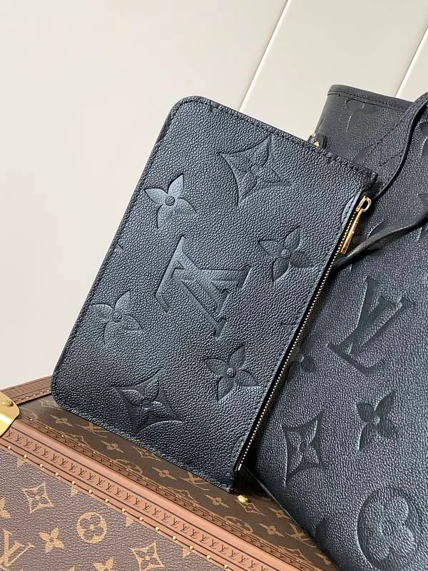 All categories Official website "Brand Women's Bags" Women's Bags 💙 LV 2026 new LV hand-held crossbody bag