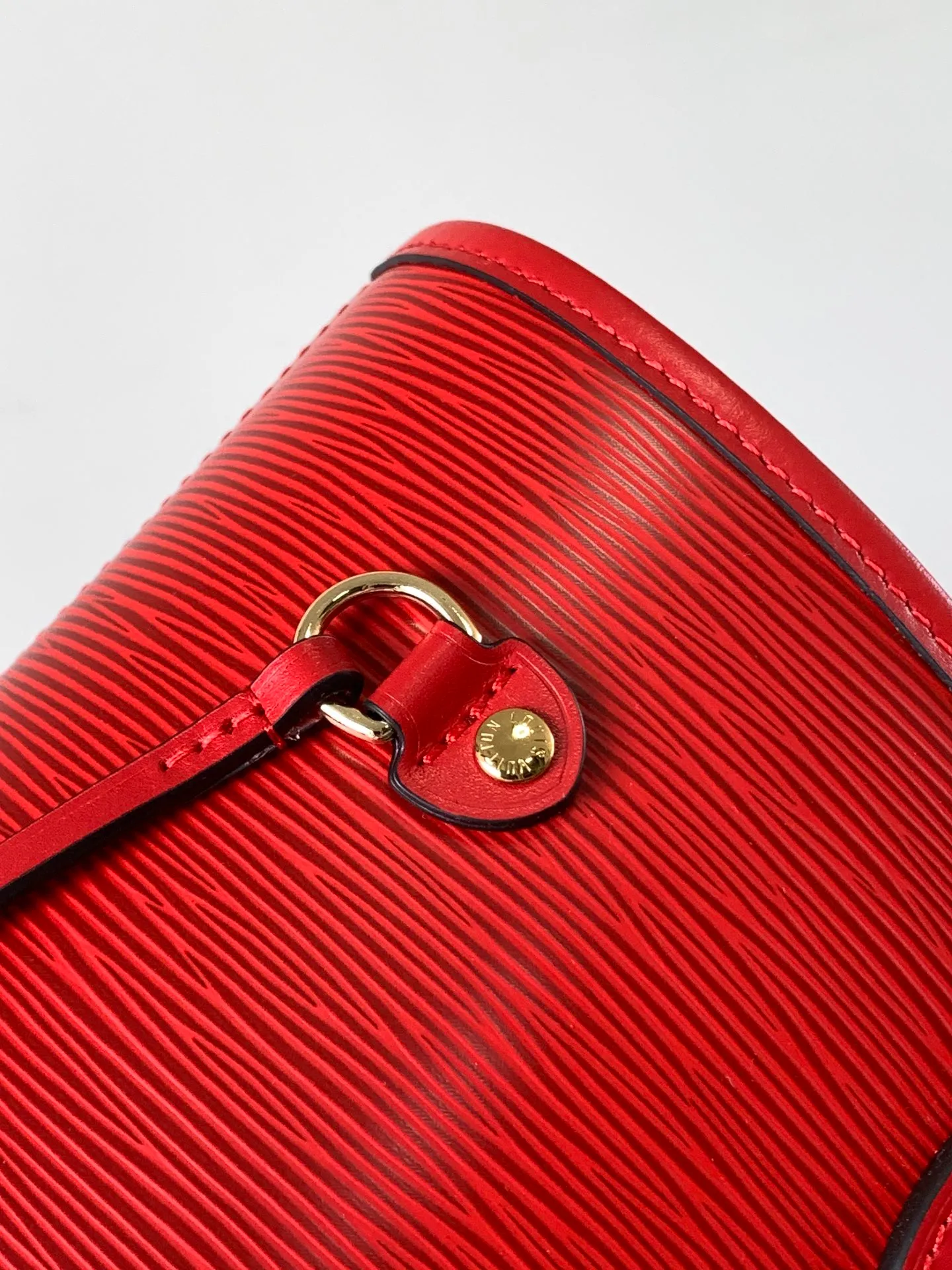All categories Official website "Brand Women's Bags" Women's Bags 💙 LV 2026 new LV hand-held crossbody bag