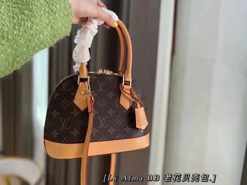 All categories Official website "Brand Women's Bags" Women's Bags 💙 LV fine imitation LV, high imitation LV bags, LV crossbody bags, 2023 official latest version LV handbags, LV bag factory, recommended bags, size: 24-12-18CM