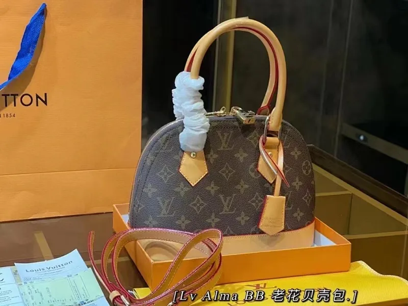 All categories Official website "Brand Women's Bags" Women's Bags 💙 LV fine imitation LV, high imitation LV bags, LV crossbody bags, 2023 official latest version LV handbags, LV bag factory, recommended bags, size: 24-12-18CM
