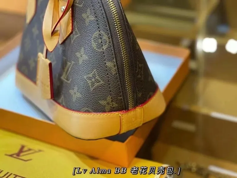 All categories Official website "Brand Women's Bags" Women's Bags 💙 LV fine imitation LV, high imitation LV bags, LV crossbody bags, 2023 official latest version LV handbags, LV bag factory, recommended bags, size: 24-12-18CM