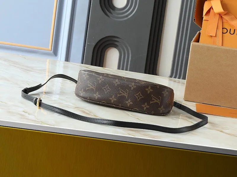 All Categories Official Website "Brand Women's Bags" Women's Bags 💙 LV 2025 New LV Crossbody Bag