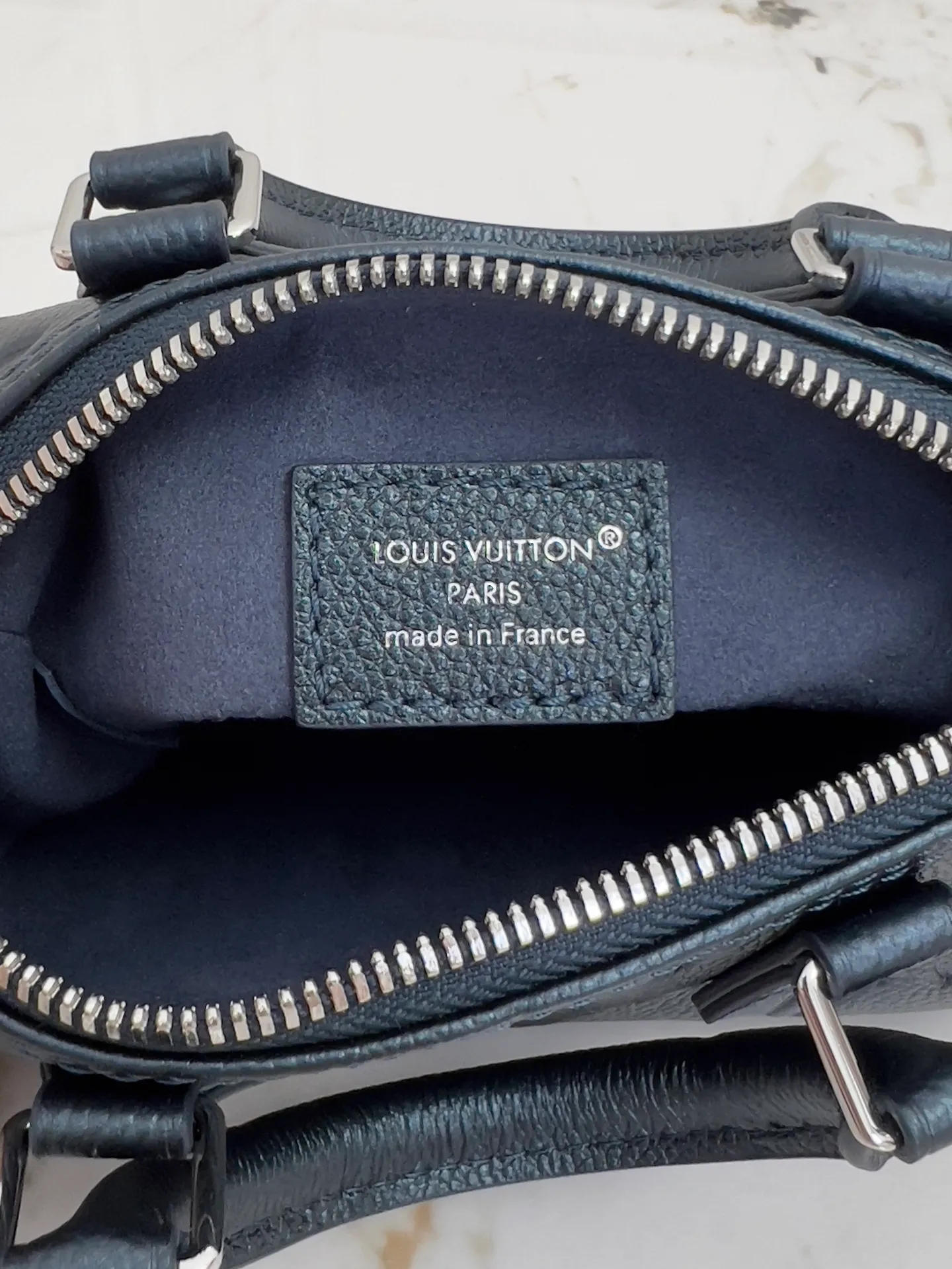 All Categories Official Website "Brand Women's Bags" Women's Bags 💙 LV 2026 New LV Crossbody Bag