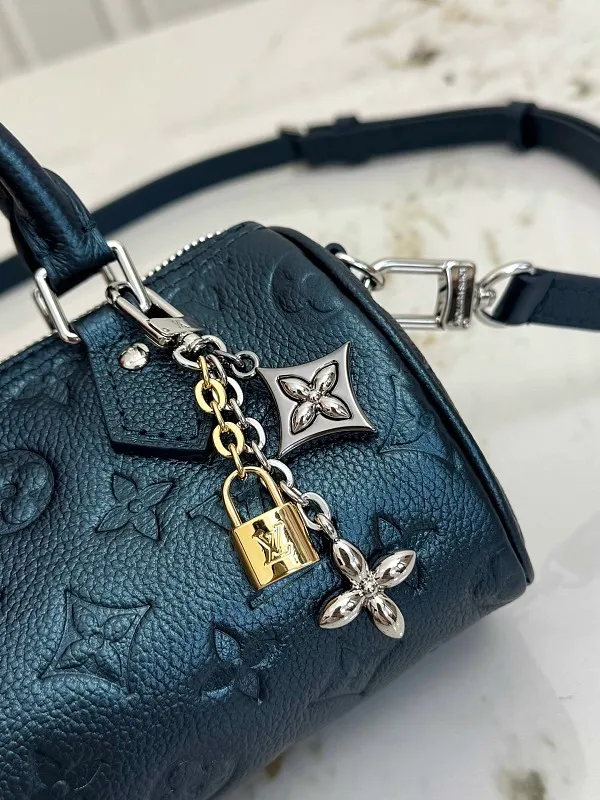 All Categories Official Website "Brand Women's Bags" Women's Bags 💙 LV 2026 New LV Crossbody Bag