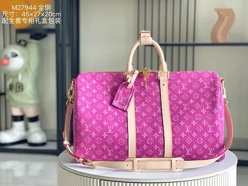 All categories 💚 Authentic bags 💚 LV LV new travel bag