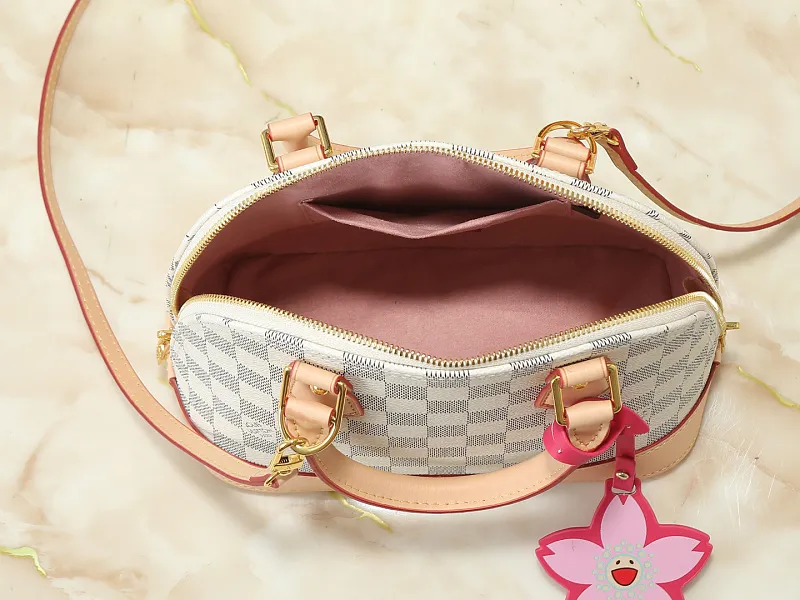 All Categories Official Website "Brand Women's Bags" Women's Bags 💙 LV LV 2026 New Crossbody Shoulder Bag