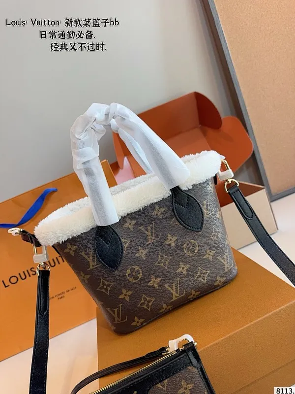 All Categories Official Website "Brand Women's Bags" Women's Bags 💙 LV 2025 New LV Crossbody Bag