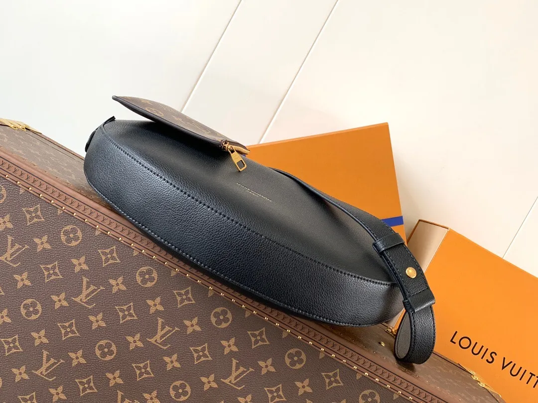 All Categories Official Website "Brand Women's Bags" Women's Bags 💙 LV 2025 New LV Crossbody Bag