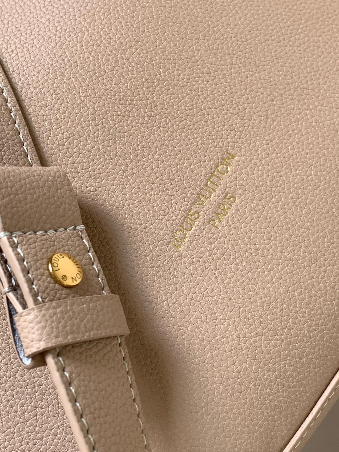All Categories Official Website "Brand Women's Bags" Women's Bags 💙 LV 2025 New LV Crossbody Bag