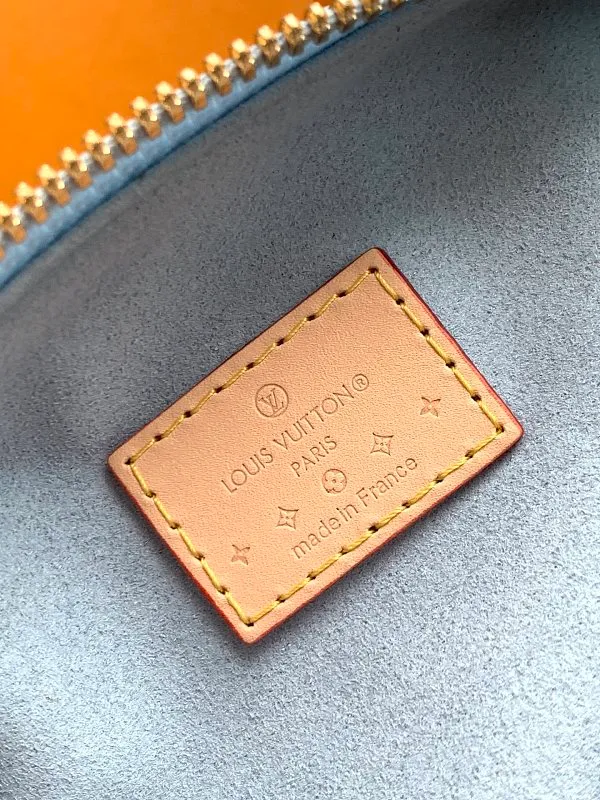 All Categories Official Website "Brand Women's Bags" Women's Bags 💙 LV 2026 New LV Crossbody Bag