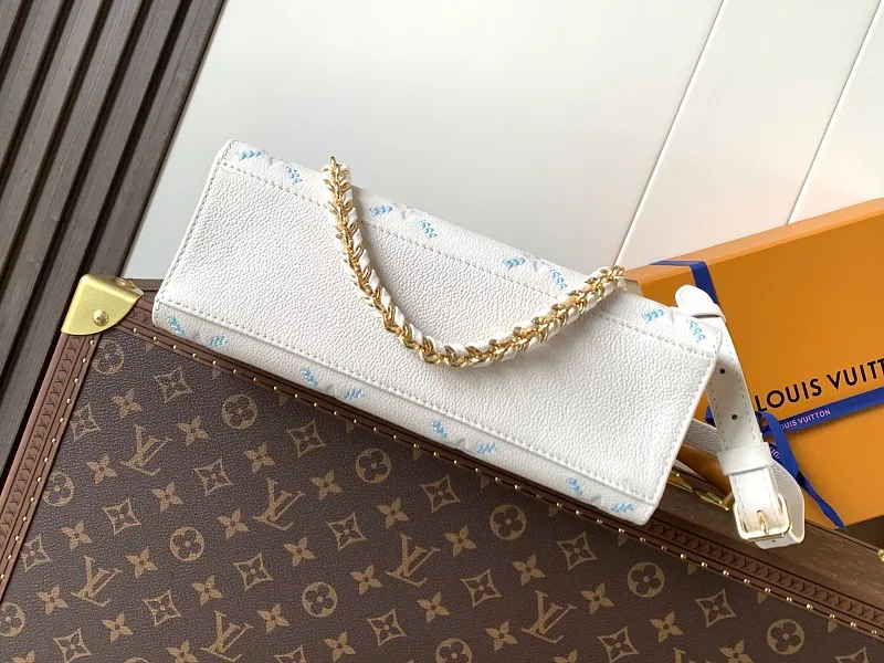 All Categories Official Website "Brand Women's Bags" Women's Bags 💙 LV 2026 New LV Crossbody Bag