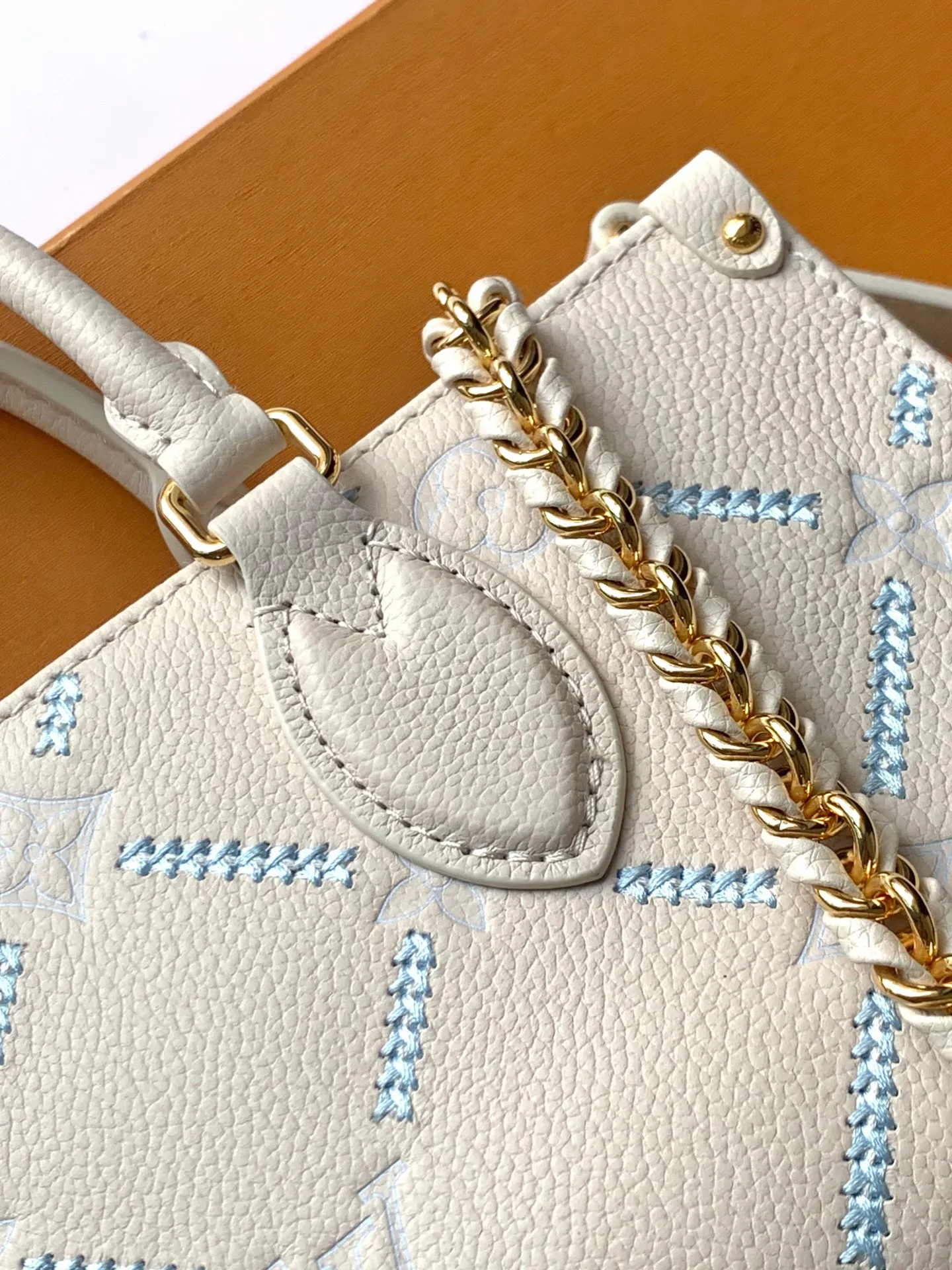 All Categories Official Website "Brand Women's Bags" Women's Bags 💙 LV 2026 New LV Crossbody Bag