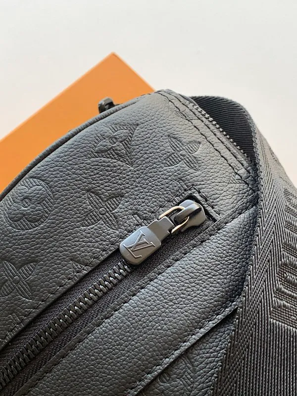 All Categories Official Website "Brand Women's Bags" Women's Bags 💙 LV 2026 New LV Crossbody Bag