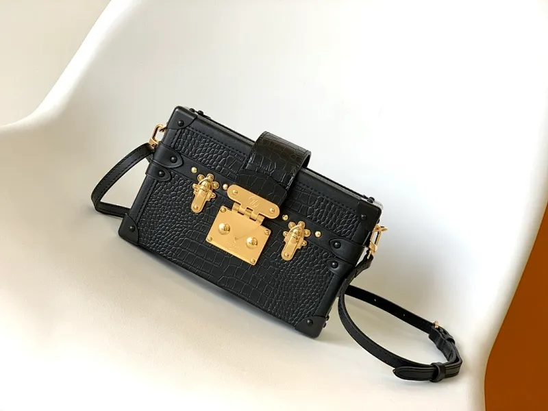 All categories Official website "Brand Women's Bags" Women's Bags 💙 LV replica LV, fine imitation LV bags, LV shoulder bags, 2023 official latest version LV crocodile leather crossbody bag, bag factory, original material, size: 20-12.5-5CM