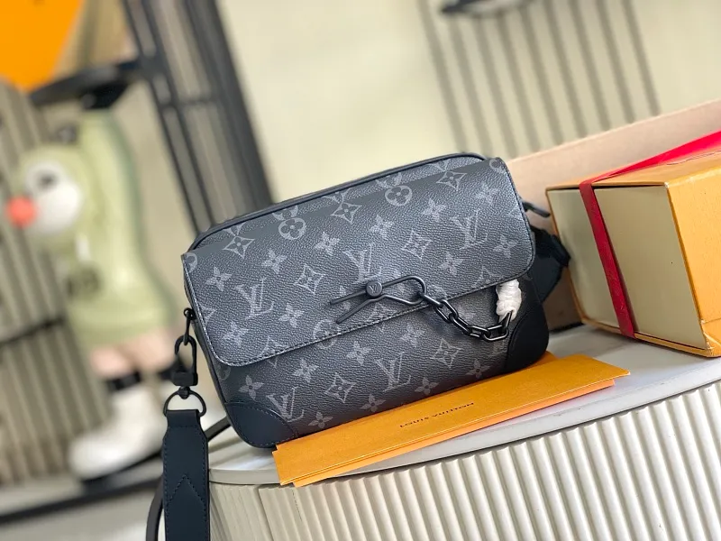 All Categories 💚 Authentic Grade Bags 💚 LV 2026 New LV Top Replica Crossbody Shoulder Bag
