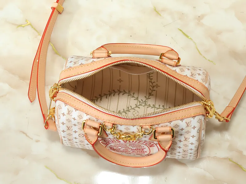All Categories Official Website "Brand Women's Bags" Women's Bags 💙 LV LV 2026 New Crossbody Shoulder Bag