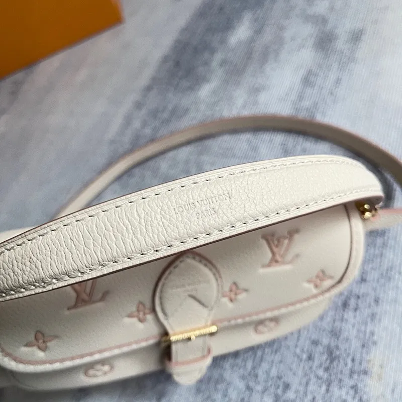 All Categories Official Website "Brand Women's Bags" Women's Bags 💙 LV 2025 New LV Crossbody Bag
