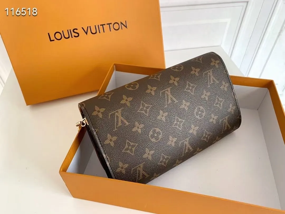 All categories Official website "Brand Women's Bags" Women's Bags 💙 LV 2022 Official New LV Crossbody Bag Wholesale 5800700 High Quality Specifications: 23-15-5 CM