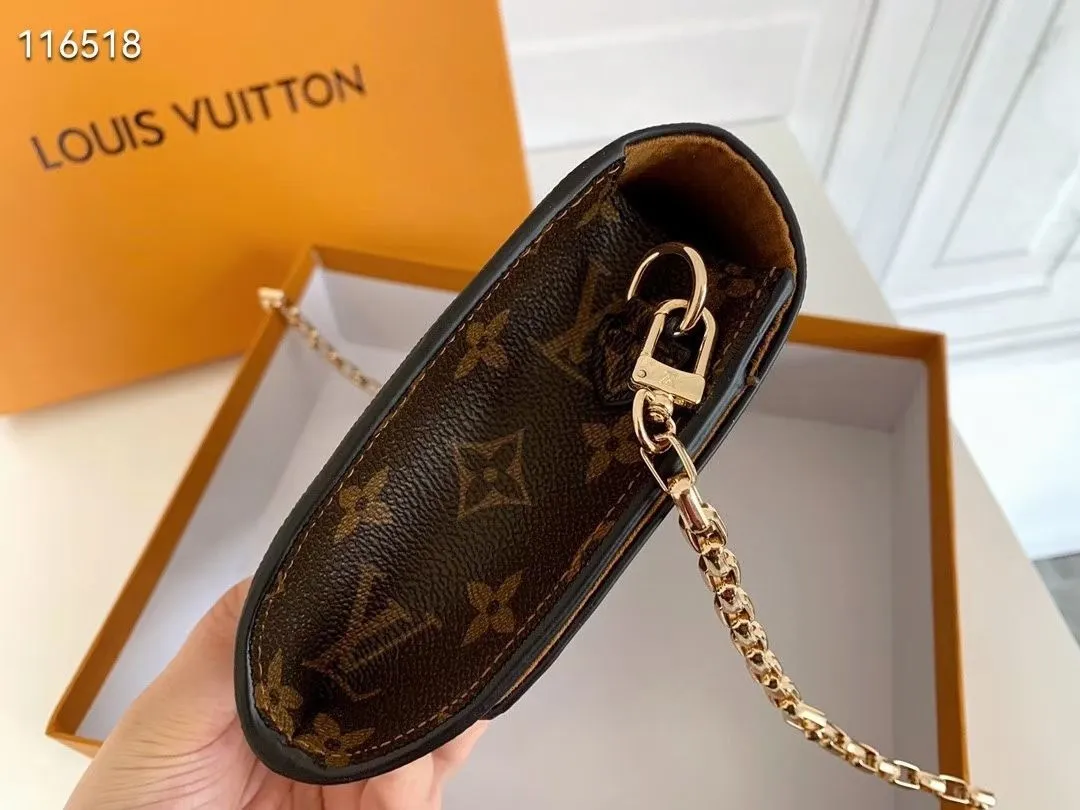 All categories Official website "Brand Women's Bags" Women's Bags 💙 LV 2022 Official New LV Crossbody Bag Wholesale 5800700 High Quality Specifications: 23-15-5 CM