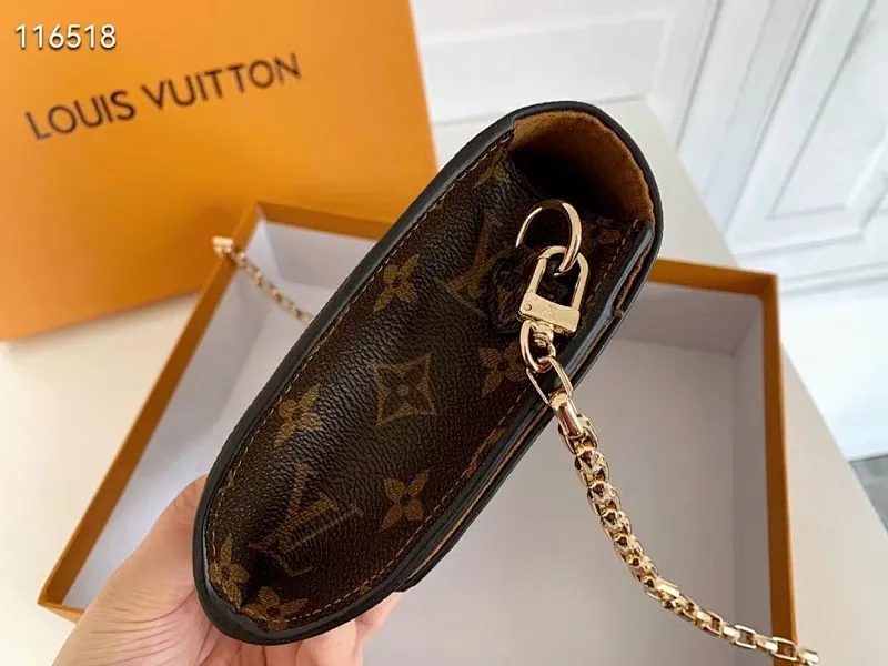 All categories Official website "Brand Women's Bags" Women's Bags 💙 LV 2022 Official New LV Crossbody Bag Wholesale 5800700 High Quality Specifications: 23-15-5 CM