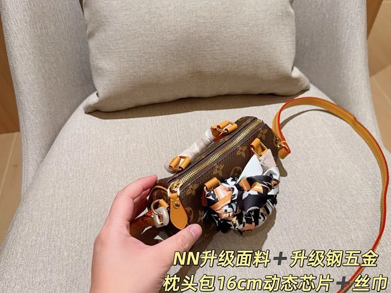 All Categories Official Website "Brand Women's Bags" Women's Bags 💙 LV 2025 New LV Crossbody Bag