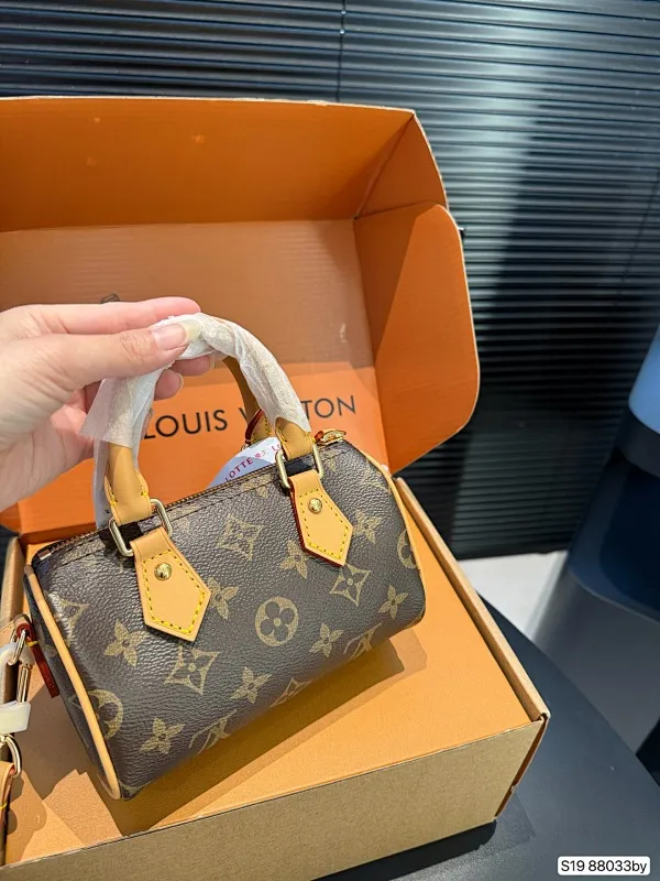 All Categories Official Website "Brand Women's Bags" Women's Bags 💙 LV 2025 New LV Crossbody Bag