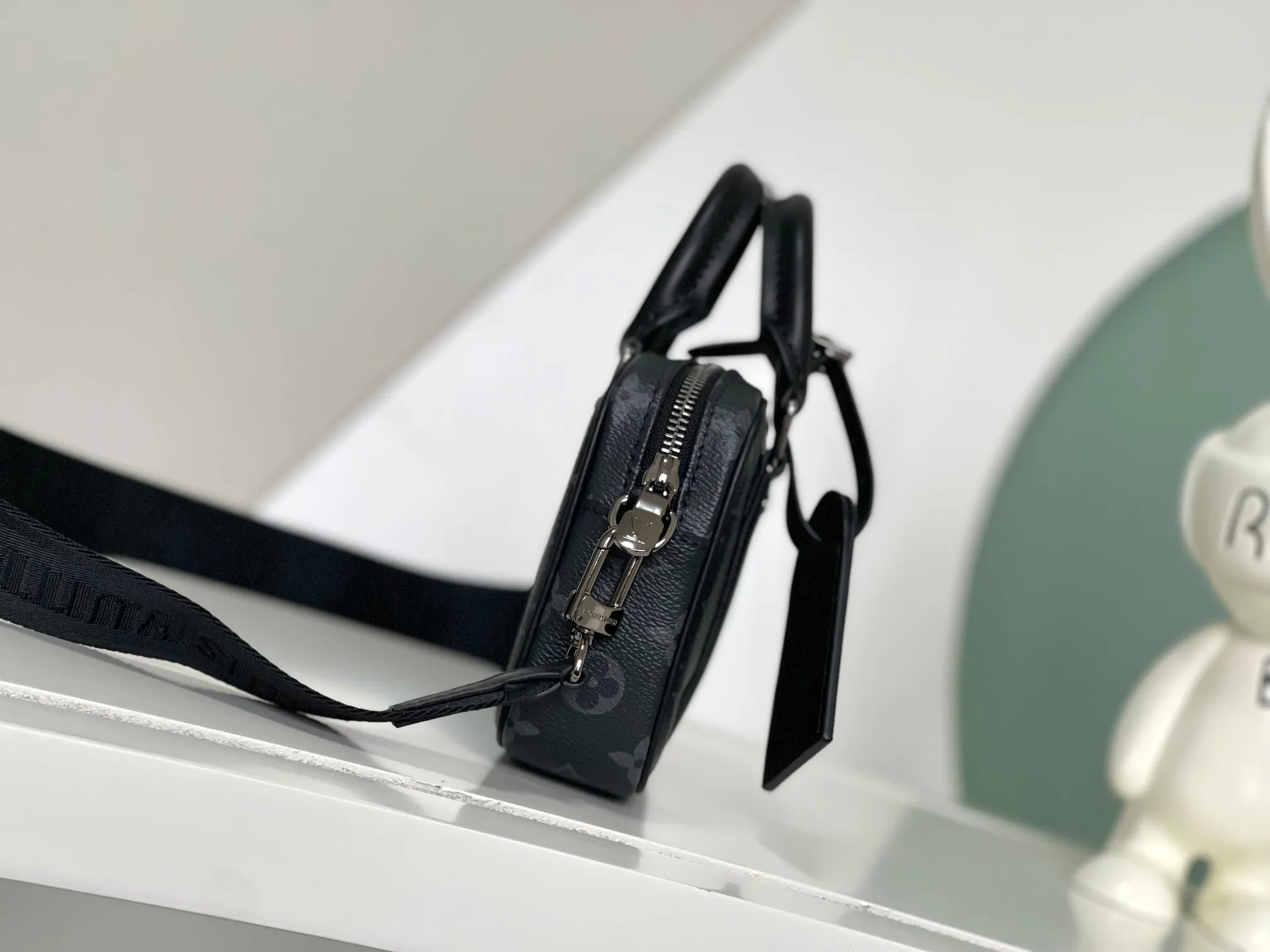 All Categories Official Website "Brand Women's Bags" Women's Bags 💙 LV 2026 New LV Crossbody Bag