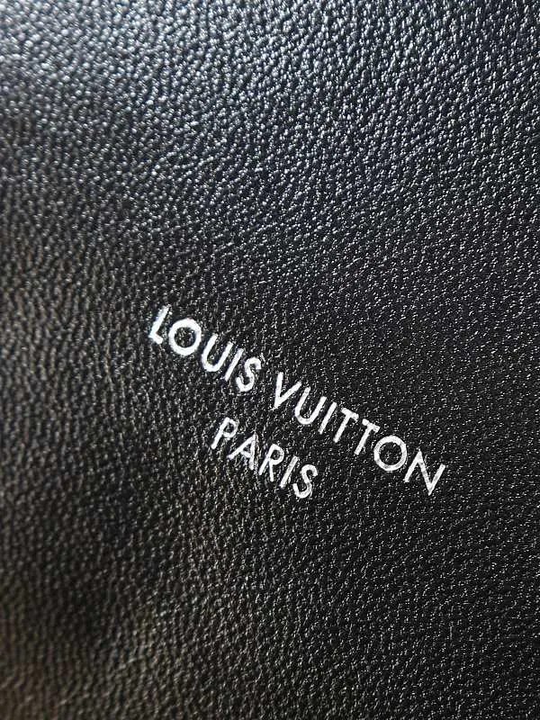 All Categories Official Website "Brand Women's Bags" Women's Bags 💙 LV 2026 Official Website New LV Crossbody Bag