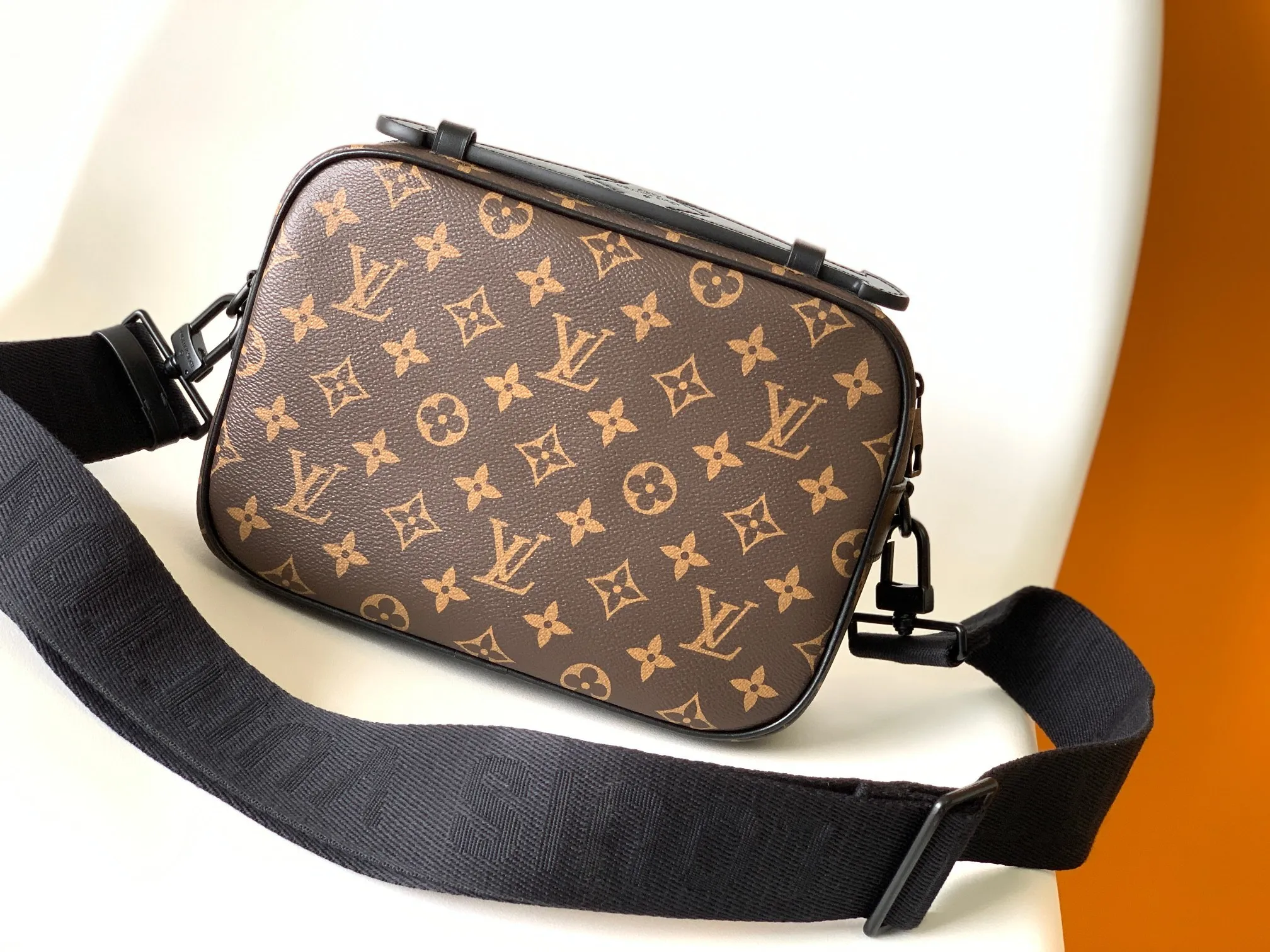 All Categories Official Website "Brand Women's Bags" Women's Bags 💙 LV 2026 New LV Crossbody Bag