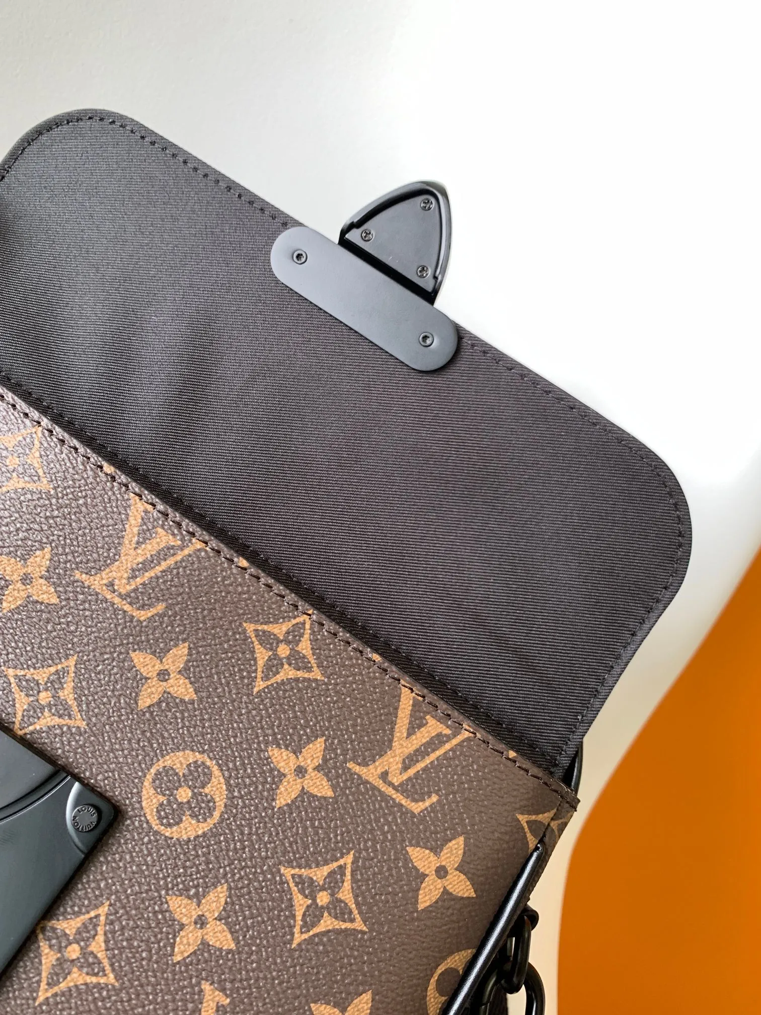 All Categories Official Website "Brand Women's Bags" Women's Bags 💙 LV 2026 New LV Crossbody Bag