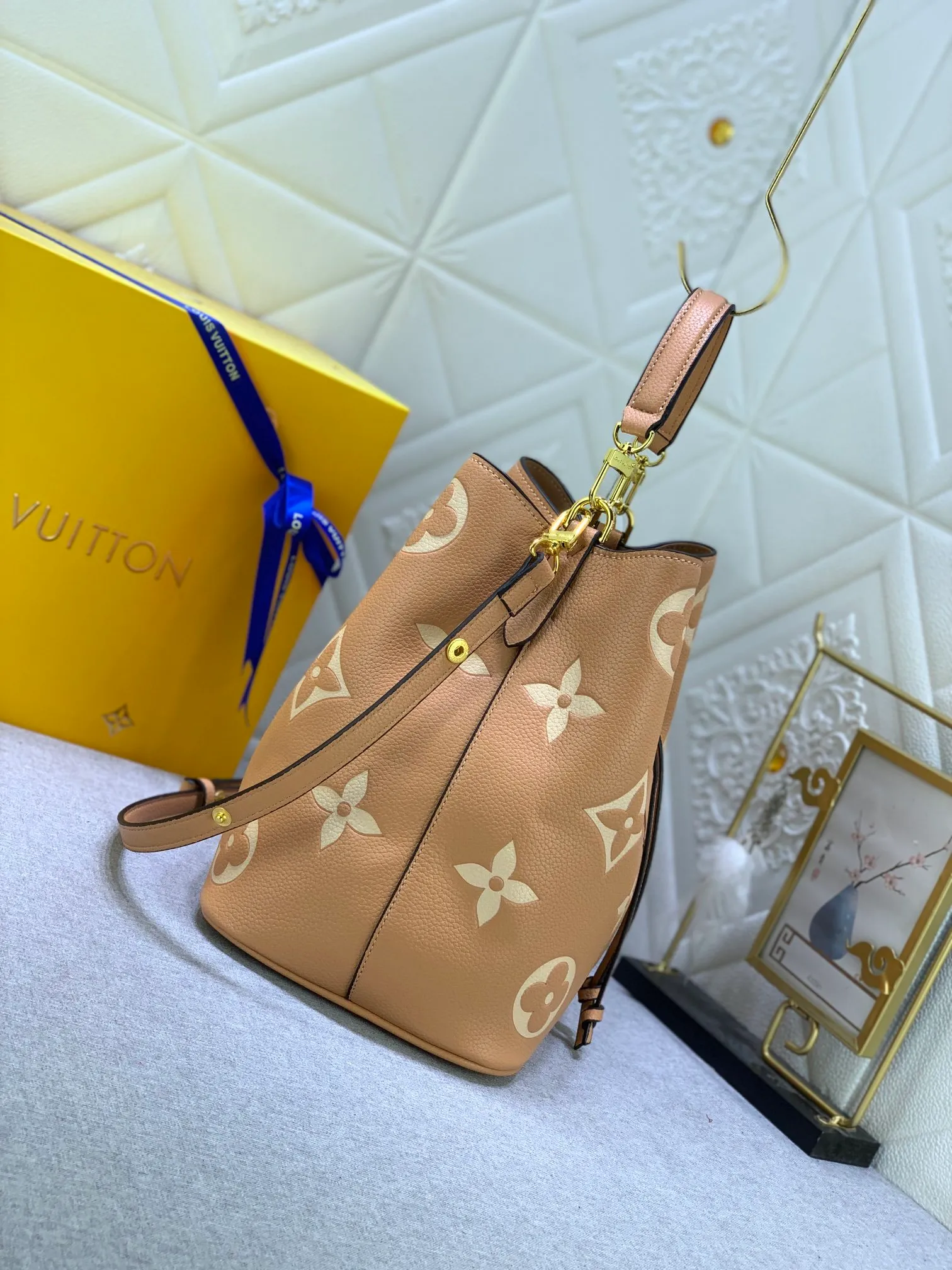 All Categories Official Website "Brand Women's Bags" Women's Bags 💙 LV 2024 New LV Crossbody Bag
