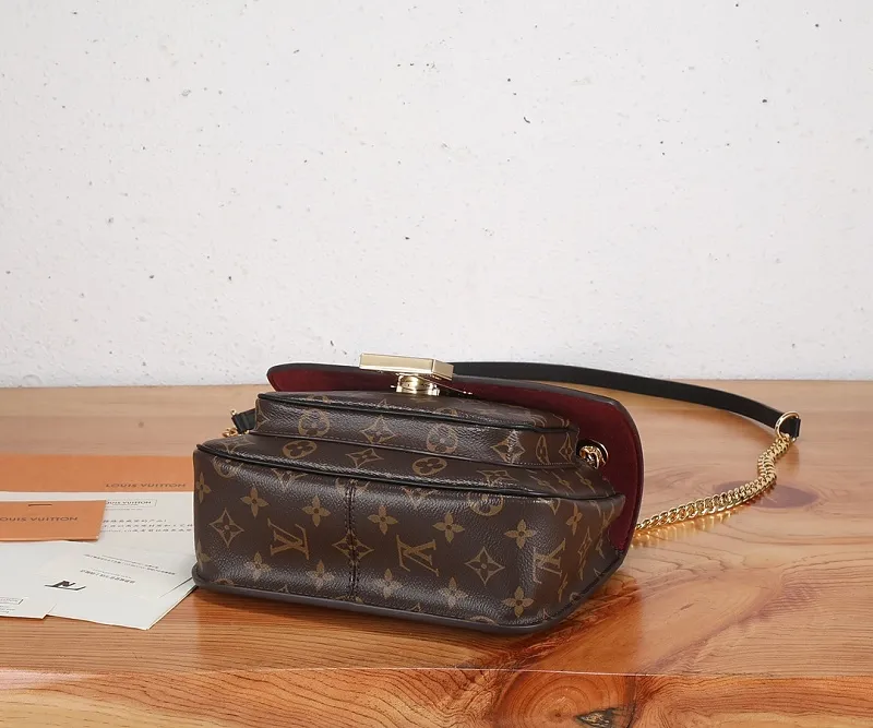 All Categories Official Website "Brand Women's Bags" Women's Bags 💙 LV LV 2026 New Crossbody Shoulder Bag