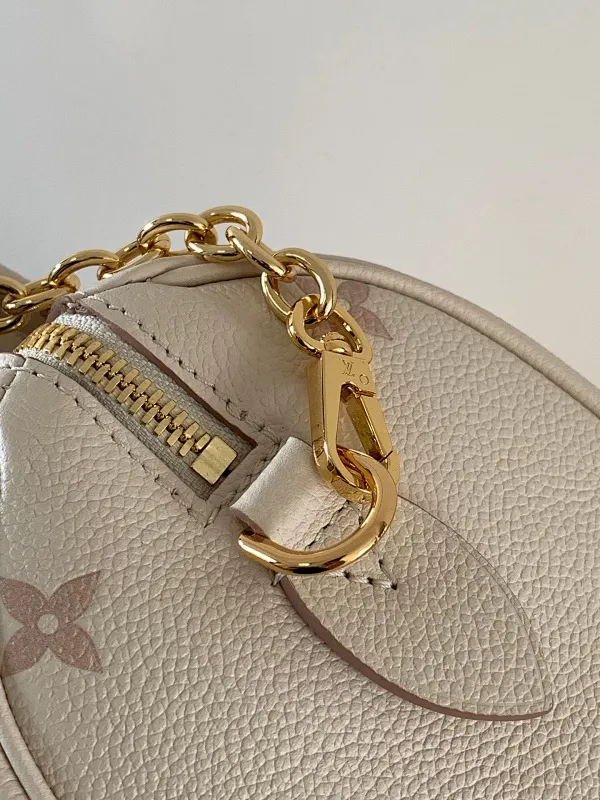 All Categories Official Website "Brand Women's Bags" Women's Bags 💙 LV 2025 New LV Crossbody Bag