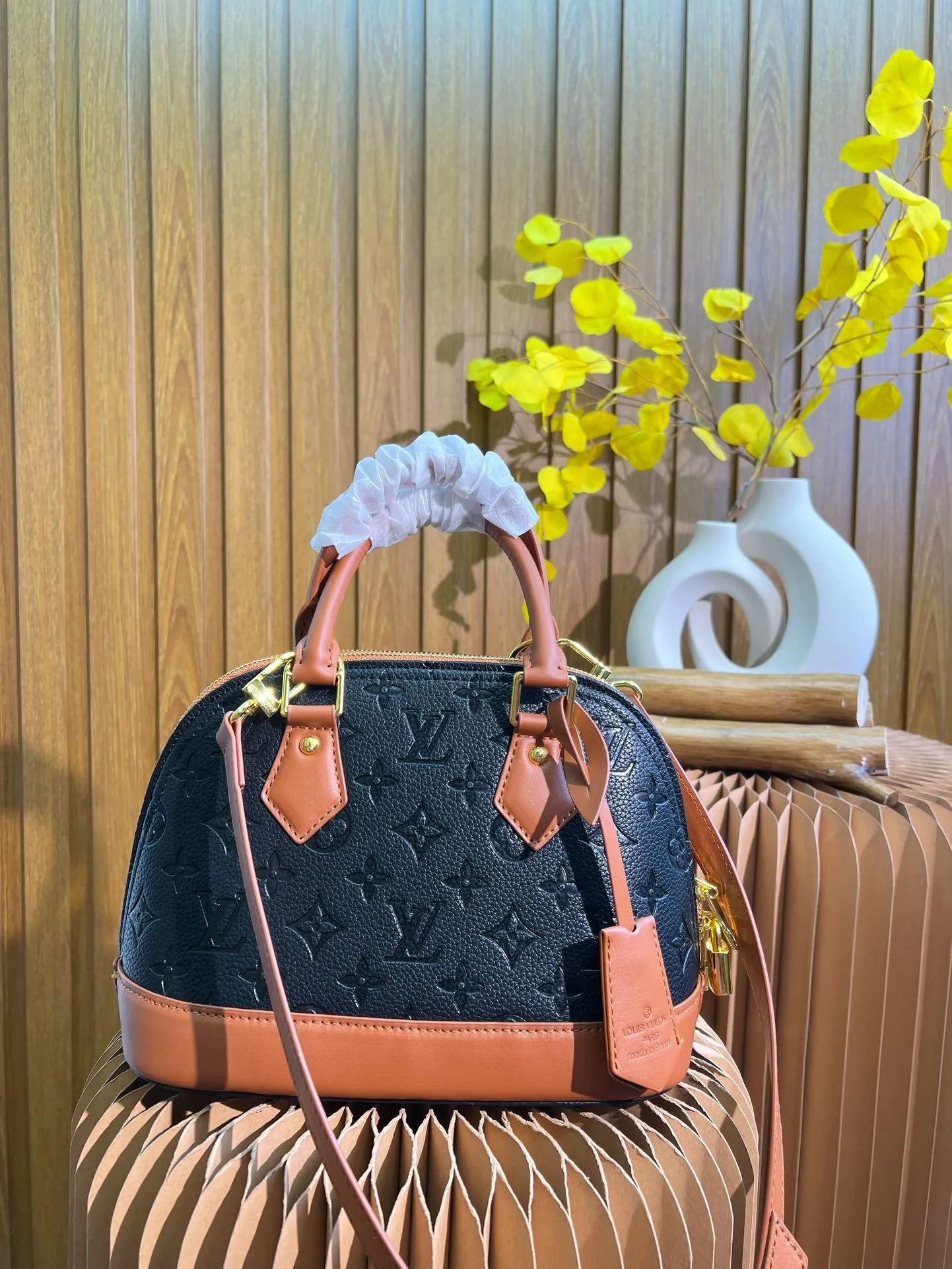 All categories Official website "Brand Women's Bags" Women's Bags 💙 LV 2023 latest version LV crossbody bag