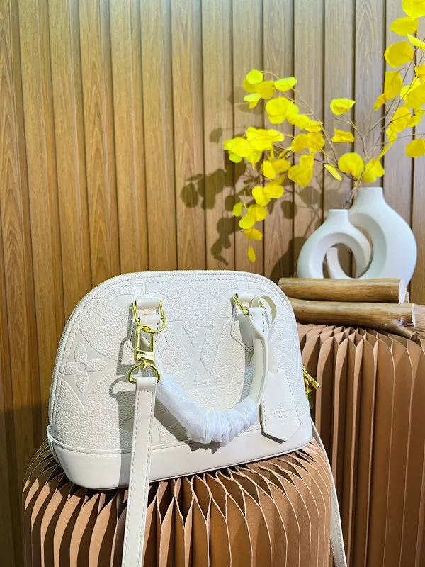 All categories Official website "Brand Women's Bags" Women's Bags 💙 LV 2023 latest version LV crossbody bag