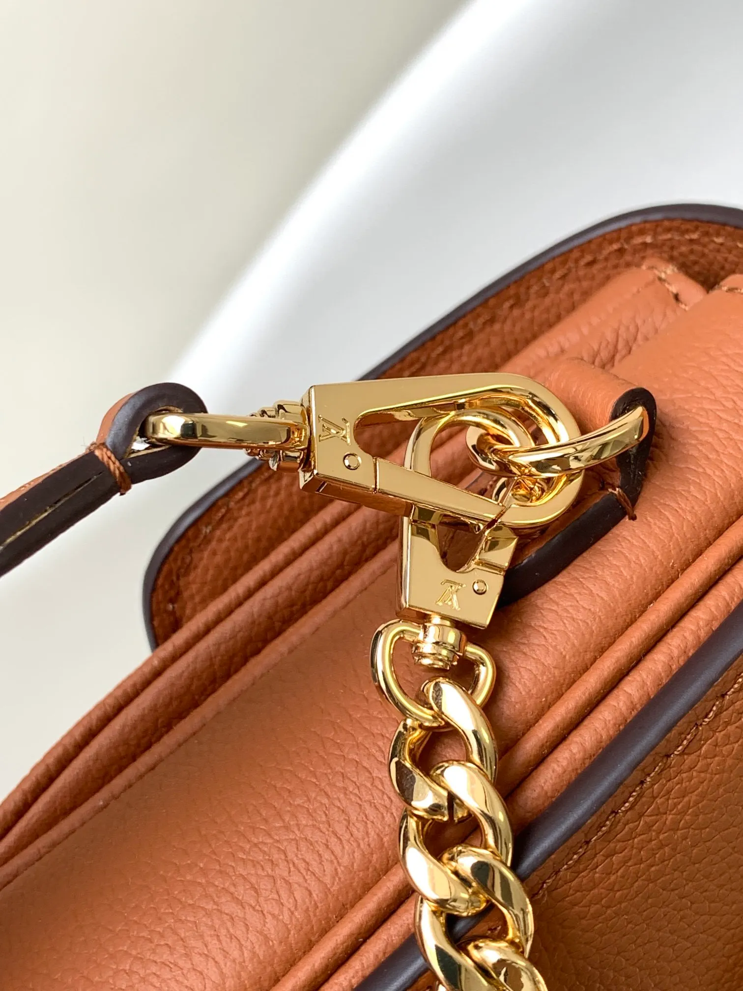 All Categories Official Website "Brand Women's Bags" Women's Bags 💙 LV 2026 New LV Crossbody Bag