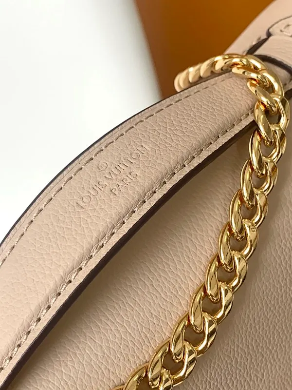 All Categories Official Website "Brand Women's Bags" Women's Bags 💙 LV 2026 New LV Crossbody Bag