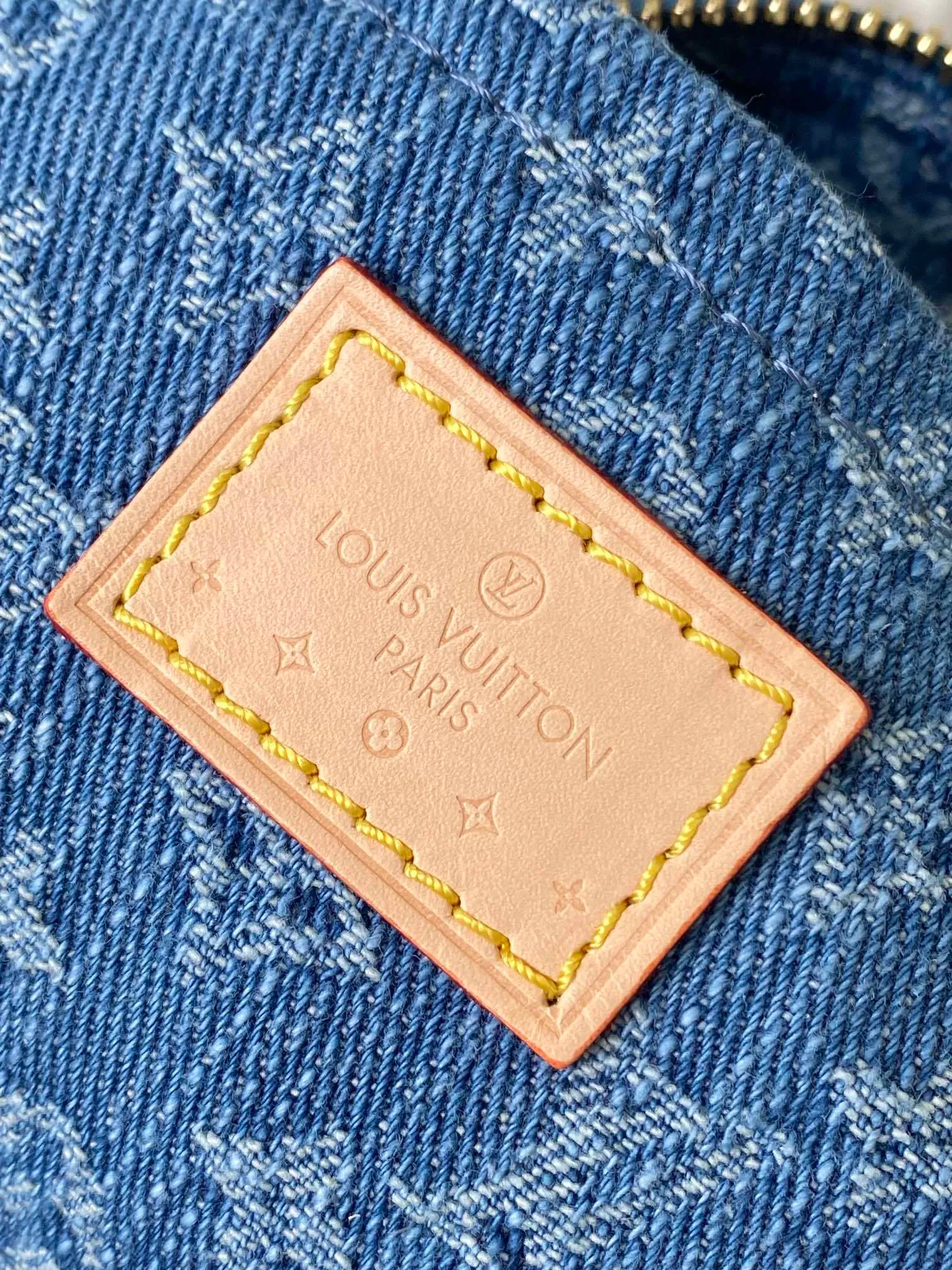 All Categories Official Website "Brand Women's Bags" Women's Bags 💙 LV 2026 New LV Crossbody Bag