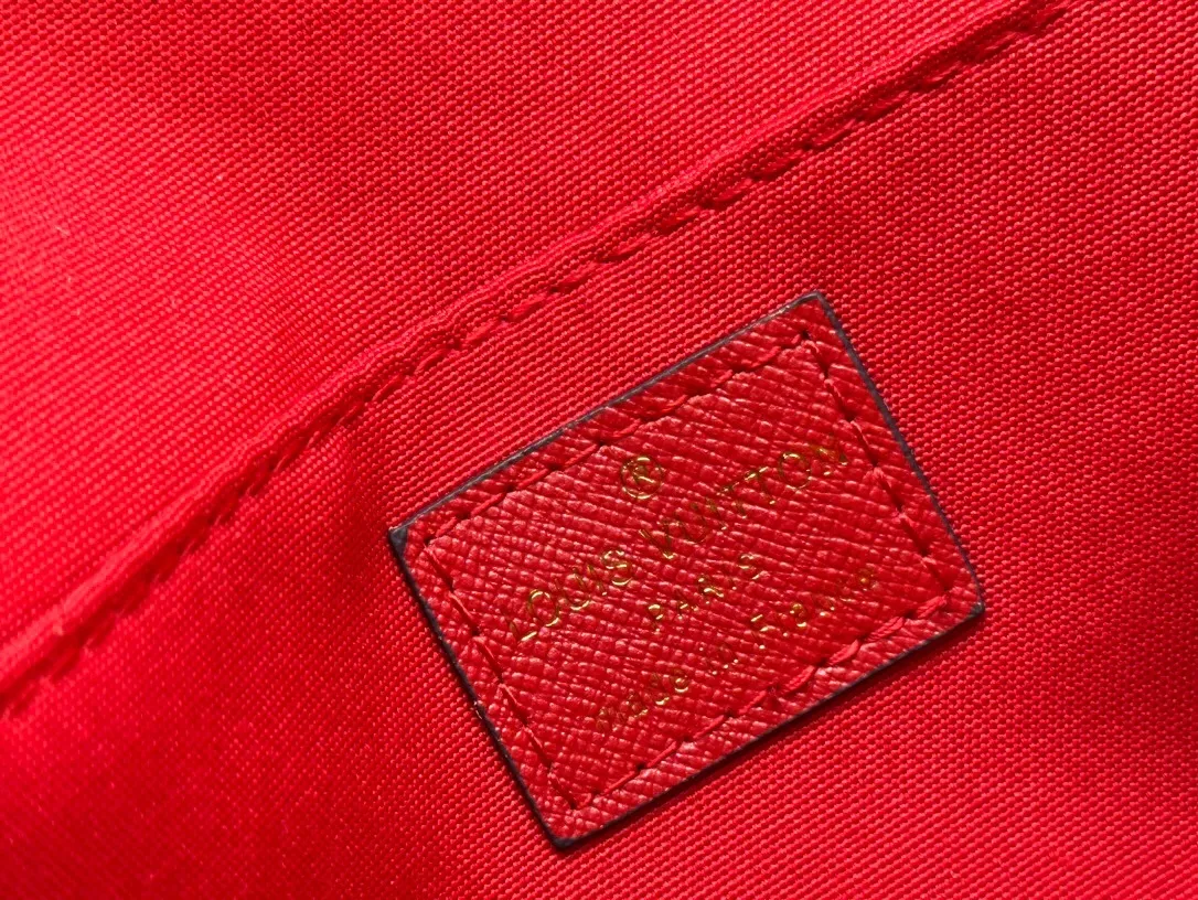 All Categories Official Website "Brand Women's Bags" Women's Bags 💙 LV 2024 New LV Crossbody Bag