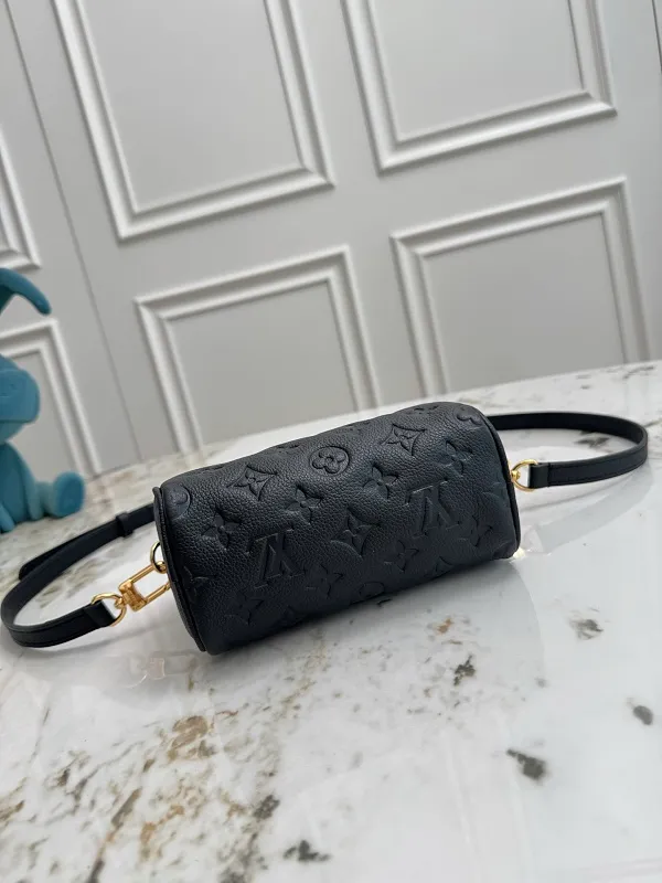 All Categories Official Website "Brand Women's Bags" Women's Bags 💙 LV 2026 New LV Crossbody Bag