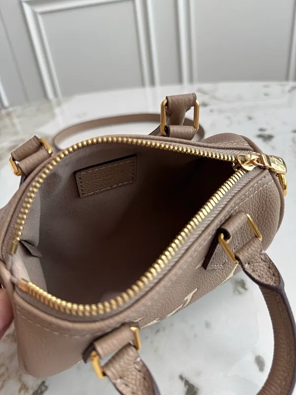 All Categories Official Website "Brand Women's Bags" Women's Bags 💙 LV 2026 New LV Crossbody Bag