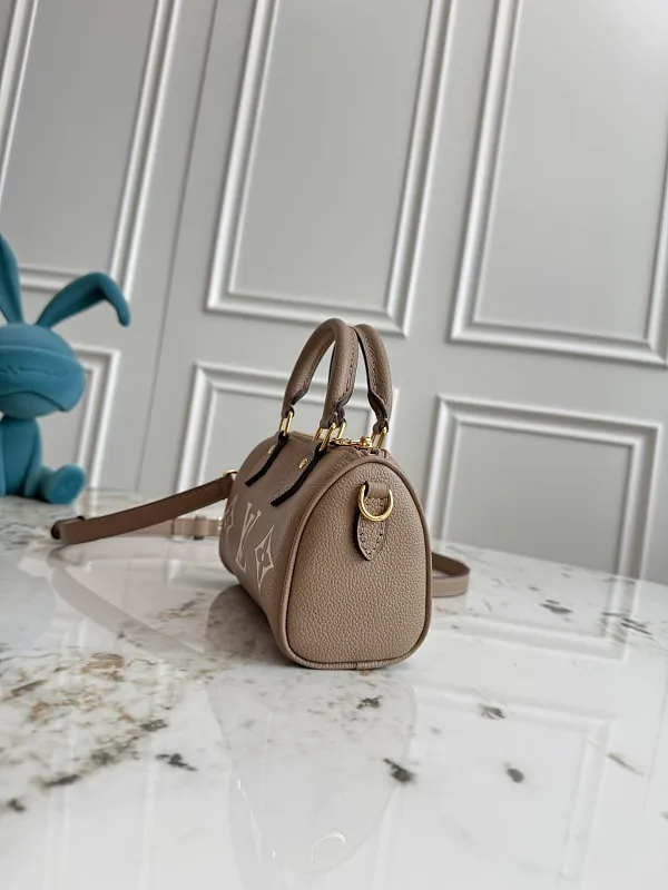 All Categories Official Website "Brand Women's Bags" Women's Bags 💙 LV 2026 New LV Crossbody Bag