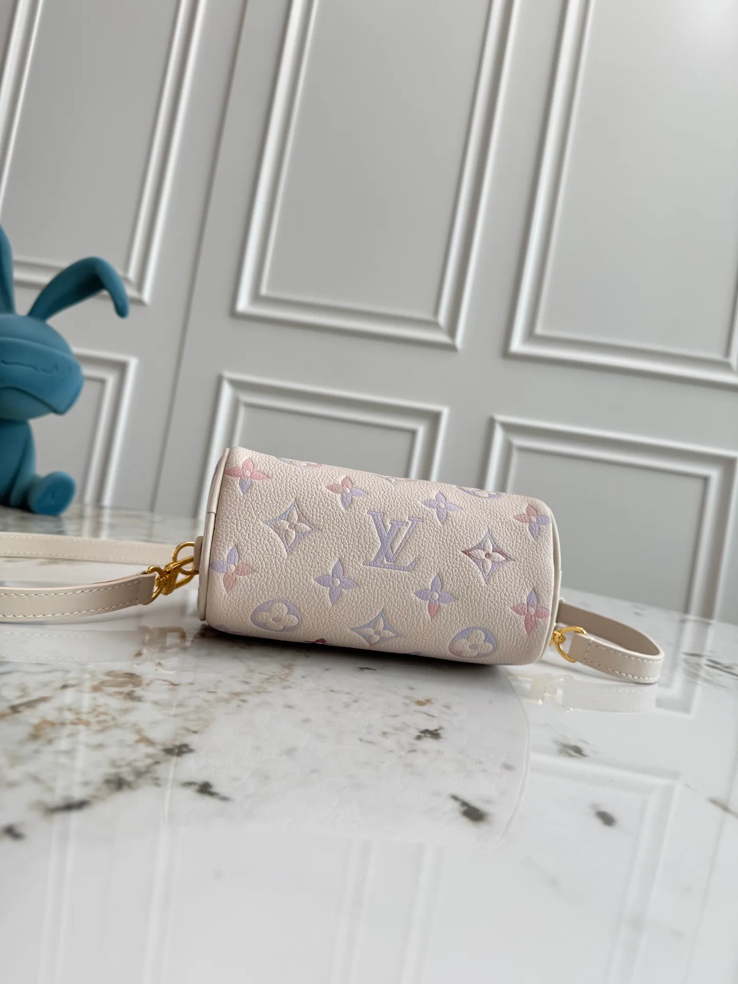 All Categories Official Website "Brand Women's Bags" Women's Bags 💙 LV 2026 New LV Crossbody Bag