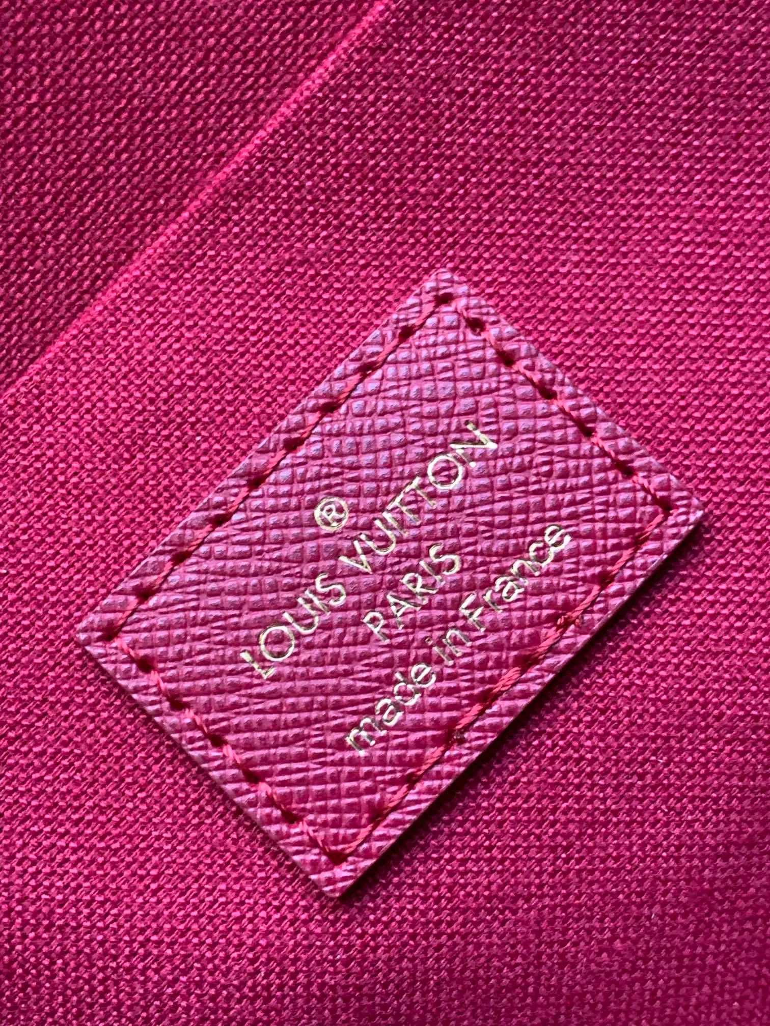 All categories Official website "Brand Women's Bags" Women's Bags 💙 LV replica LV, fine imitation LV bags, LV shoulder bags, 2023 official latest version LV calfskin chain bag, bag factory, original material, size: 21-11-2CM